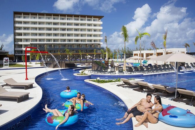 Montego Bay Hotels Private Airport Transfer - One-way or round-trip: why the return choice matters