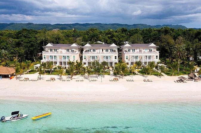 Montego Bay Jamaica Sangster Airport Transfer to hotels in Negril - Door-to-door hotel drop-off, including Seven Mile Beach resorts