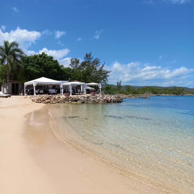 Montego Bay: Jungle River Tubing and Bamboo Beach Club Trip - Who should book this Montego Bay day trip