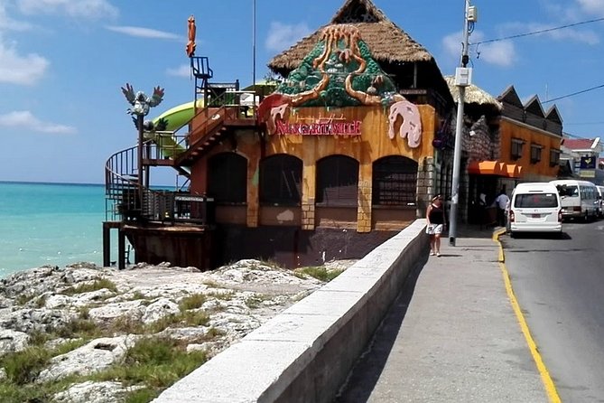 Montego Bay Private Shopping Tour with Hotel Pickup - Why a private shopping tour beats a random taxi shuffle in Montego Bay