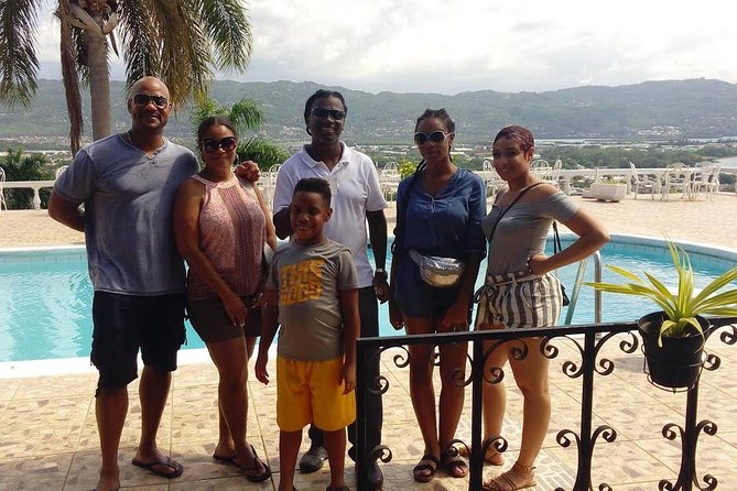 Montego Bay Scenic Tour - A Private Montego Bay Route That Fits Your Time