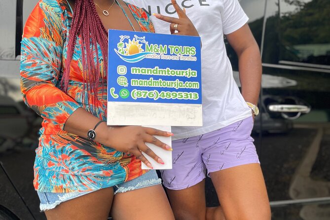 Montego Bay Sightseeing Tour and Souvenir Shopping - Small Group, Air-Conditioned Comfort, and Timing