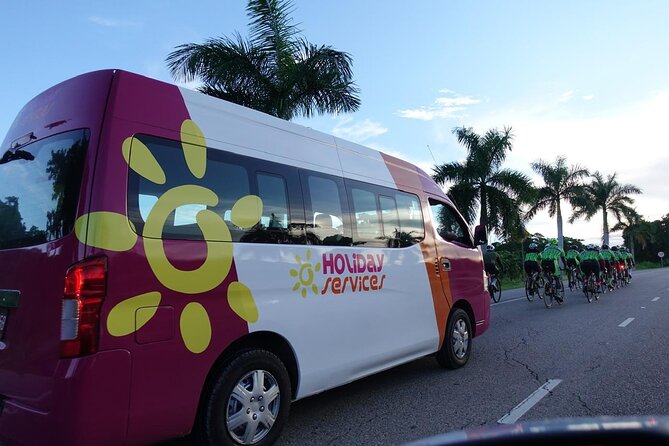 MontegoBay Airport to Ocho Rios: One way/Round Trip cheap Shuttle - The MBJ arrival moment: dropping you off and reducing stress