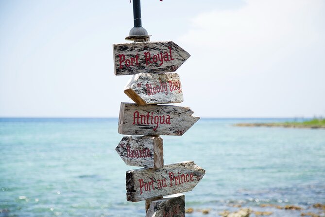 Negril 4 in 1 Day Trip from Montego Bay - Stop 1: Fort Charlotte, Lucea’s 1761 Fortress and Viewpoints