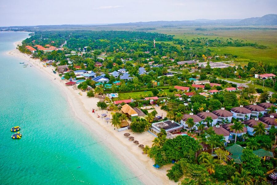 Negril 7-Hour Tour from Montego Bay - Jimmy Buffett’s Margaritaville: fun stops that actually fit the route