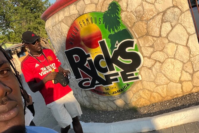 Negril 7 Mile Beach and Ricks Cafe Tour - Negril and Rick’s Cafe, Why This Pair Works So Well