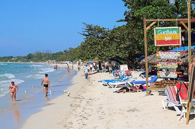 Negril 7 Mile Beach & Rick's Café Combo Tour from Montego Bay - What a private combo tour changes for you
