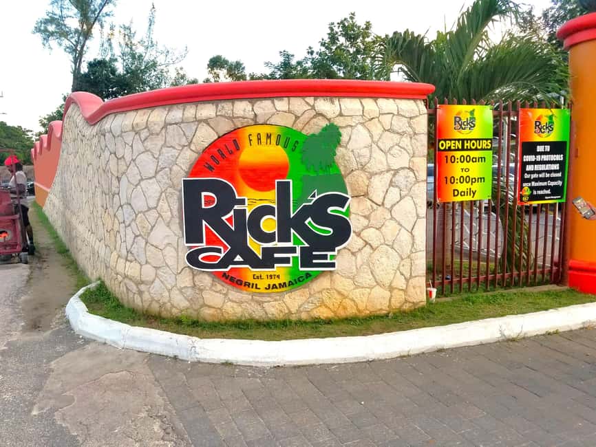 Negril Beach Experience & Rick's Cafe from Montego Bay - Leaving Montego Bay: The North Coast Drive Past Lucea