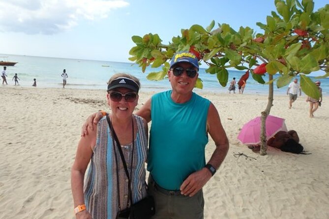 Negril Beach & Rick's Cafe Tour - Rick’s Cafe access: a relaxed second act after the sand