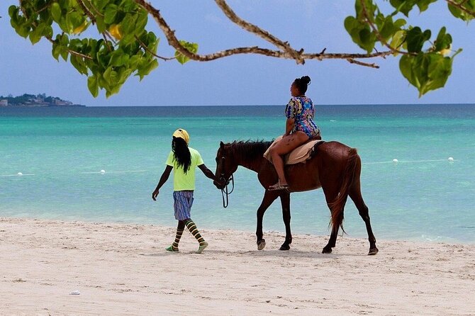 Negril Beach & Rick's Cafe Tour - Tips to make this tour feel smooth on the ground