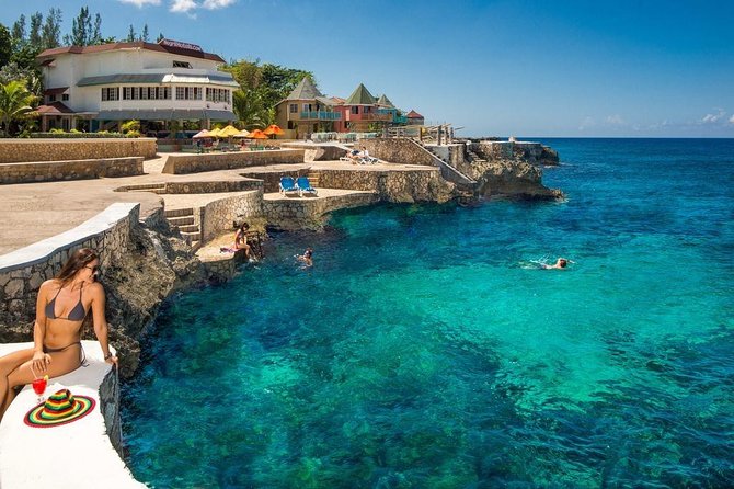 Negril Experience 1- 4 Persons - From Montego Bay to Negril: a half-day that you steer