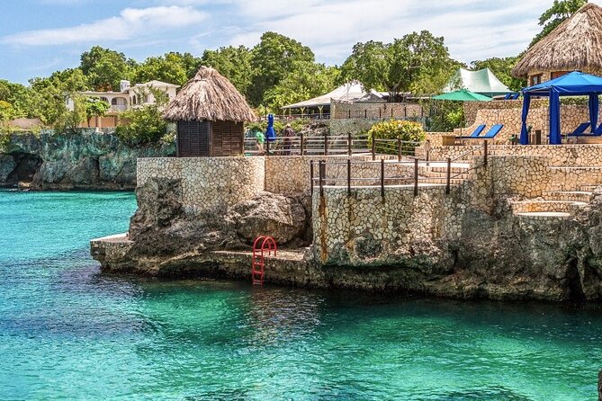 Negril Hotels Private Airport Transfer - Arrival transfer vs departure, and why round-trip is worth it