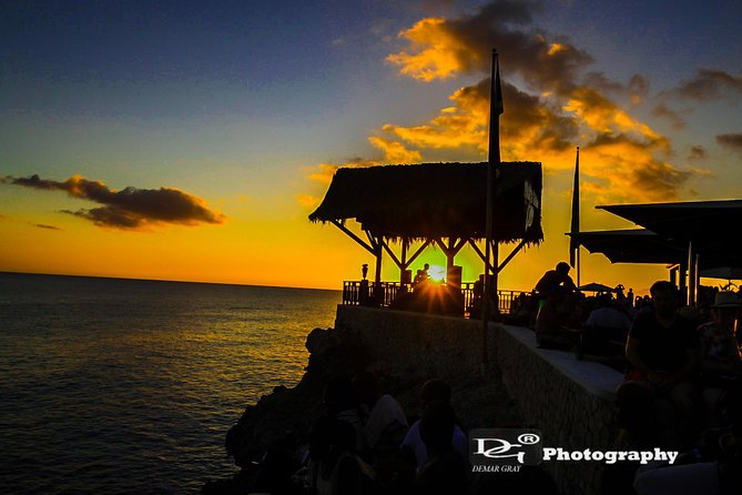 Negril's 7 miles Beach and Rick's Café - FAQ