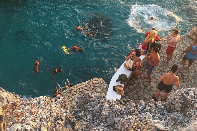 Negril Seven Miles Beach, Snorkeling, Boat Ride, Ricks Cafe Combo - Should you book this Negril Seven Mile Beach, snorkeling, boat ride, and Rick’s Cafe combo?