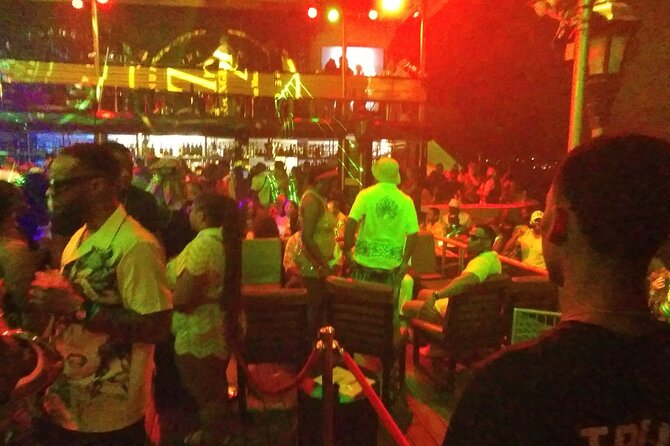 Night-life Party Club 2727 pick up and drop off in Montego Bay - How the 4-hour Party Club Night Works in Montego Bay