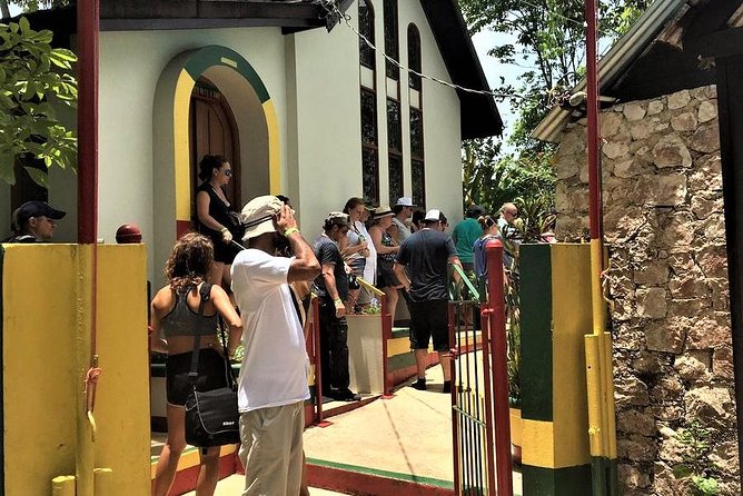 Nine Mile and Dunn's River Falls Day Trip from Montego Bay & Grand Palladium - Jerk Lunch Time at Scotchies (What’s Included, What Isn’t)