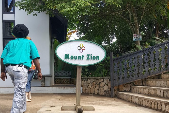 Nine Mile Tour from Ocho Rios - Rastafarian guide storytelling: why the guide can make or break the day