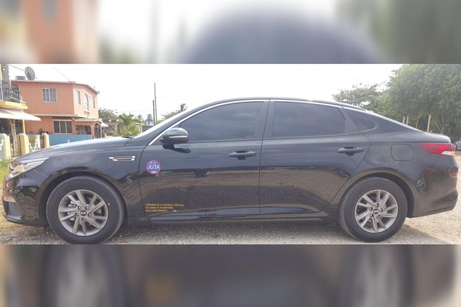 Norman Manley Airport to New Kingston - Your Chauffeur Arrival: Name Displayed, Clear Communication