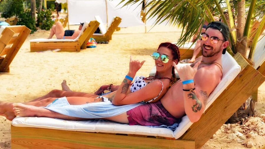 Ocho Rios: Bamboo Beach Club VIP Pass with Lunch and Drinks - Entering Bamboo Beach Club’s VIP Section (And Why It Matters)