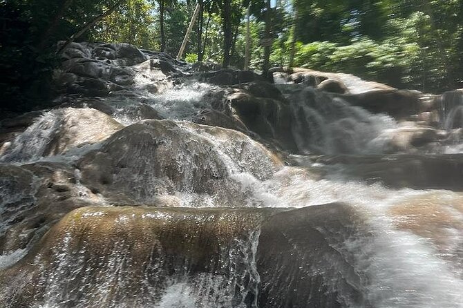 Ocho Rios Blue Hole and Dunn's River Falls Tour - Dunn’s River Falls Climb: 600 Feet of Waterfall Work