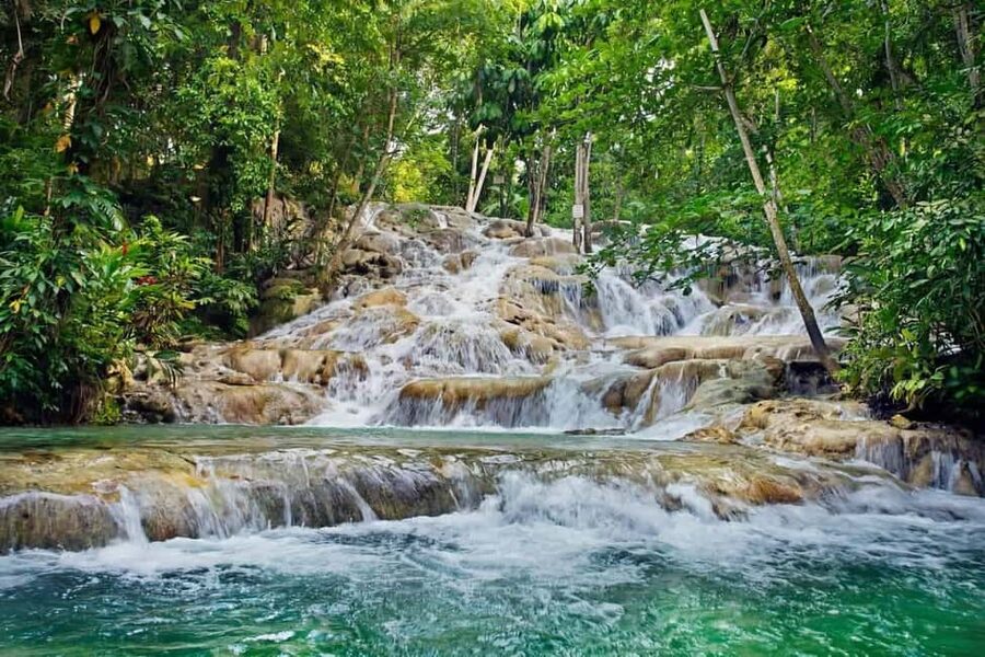 Ocho Rios: Dunn's River Falls and Blue Hole Combo Tour - Getting Picked Up In Ocho Rios Or Runaway Bay, Including Cruise Ships
