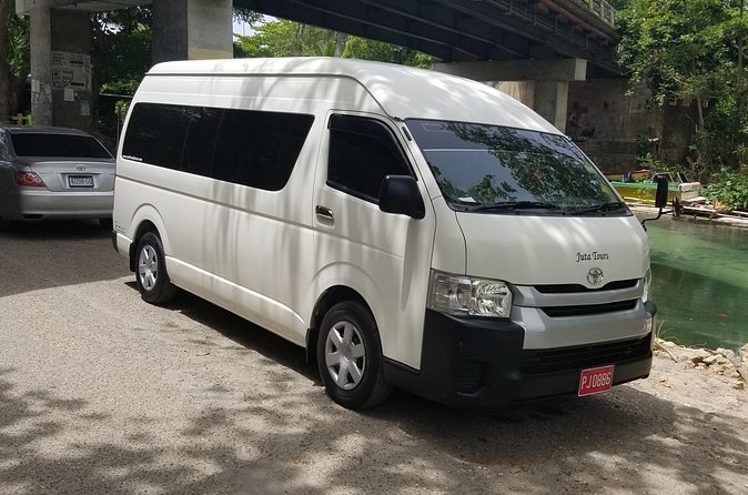 Ocho Rios Private Airport Transfer (MBJ Airport ) - No Unnecessary Stops, Direct to Your Hotel