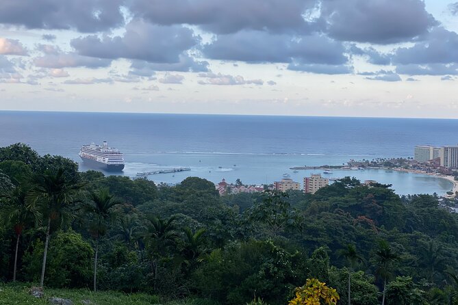Ocho Rios Sightseeing Tours and Shopping - The real highlights at a glance