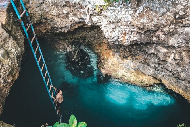 Parasailing, Blue Hole Mineral Spring, Seven Mile Beach - Getting From Montego Bay to Negril: The Air-Conditioned Part of Your Day