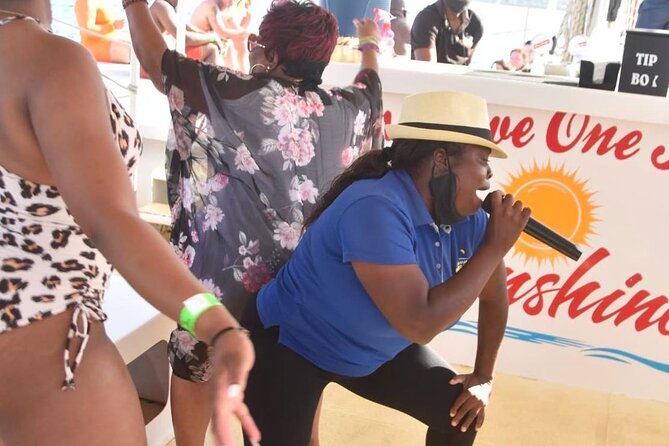 Party Catamaran: OpenBar, Music, Negril Beach, Caves, Snorkeling - Snorkeling on the Catamaran: Gear Included, Safety Is the Whole Point