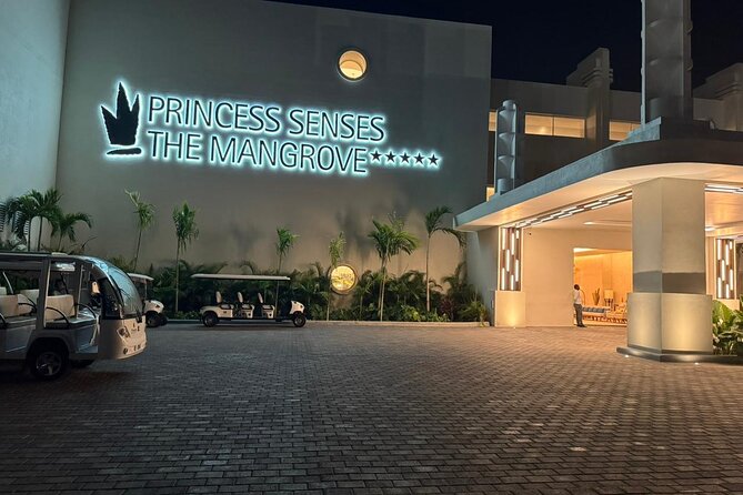 Princess Grand/Senses Mangrove Airport Transfer from Montego Bay - Finding Your Driver at Sangster International Airport (MBJ)