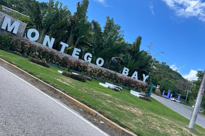 Private Airport Transfer Montego Bay hotels and Falmouth Hotels - Finding your driver at Sangster Intl Airport (MBJ), Section A