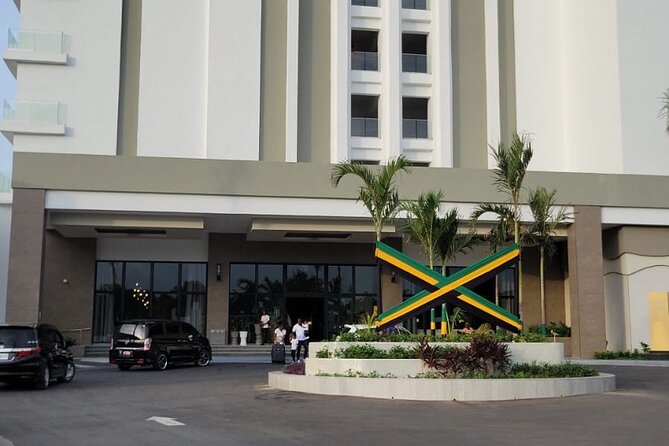 Private Airport Transfer Riu Aquarelle & Excellence Oyster Bay - Private Service for Up to Four, Not a One-Size Bus
