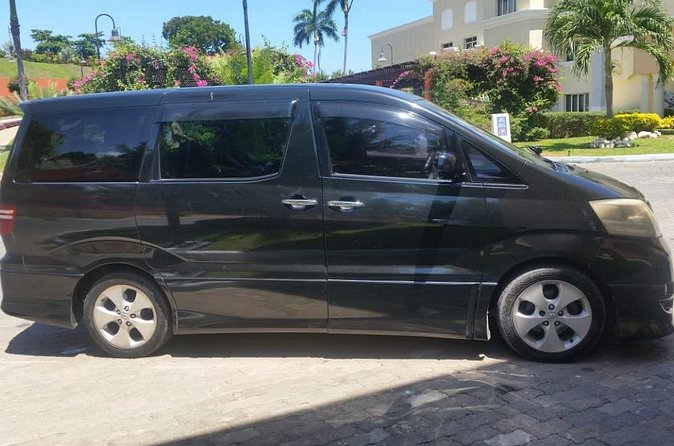 Private Airport Transfer to Bahia Principe Grand Jamaica - Should you book this private airport transfer to Bahia Principe Grand Jamaica?