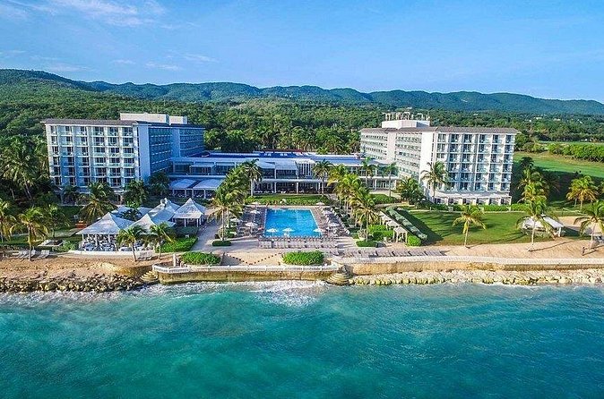 Private Airport Transfer to Dreams Rose Hall Resort - Price and value: when $20 per person makes sense