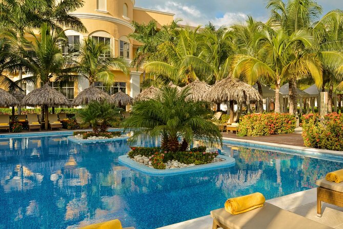 Private Airport Transfer to Iberostar Rose Hall Resort - What happens after booking: how they line up your pickup