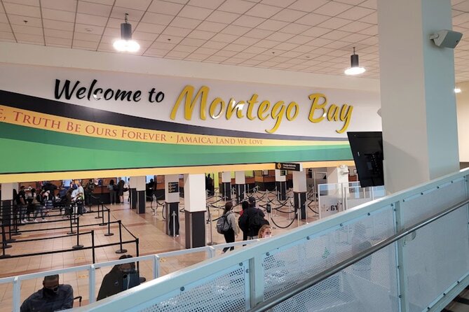 Private airport transfer to negril resorts arrival/departure - Meeting your driver fast at MBJ, without playing airport detective