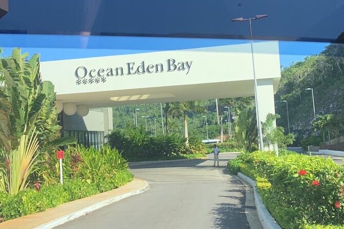 Private Airport Transfer To or From Ocean Eden Bay Resort - From MBJ Meet-and-Greet to a Driver Waiting for You