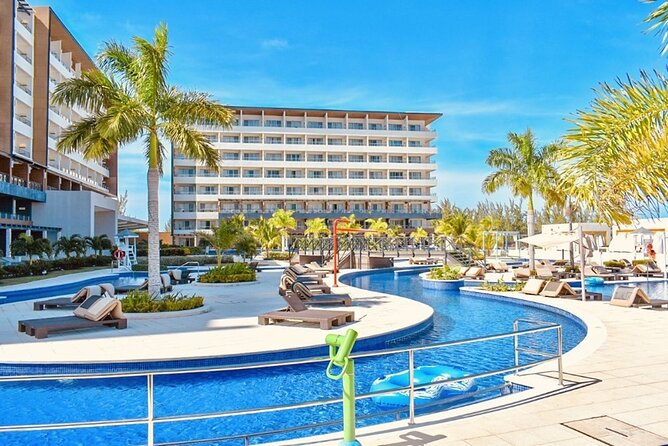 Private Airport Transfer to Royalton, Ocean Coral Spring & Excellence Oyster Bay - How This Transfer Fits Into Your First Day in Jamaica