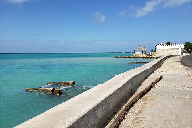 Private and Customized Montego Bay City Tour - Sam Sharpe Square: understanding Jamaica through Samuel Sharpe’s story