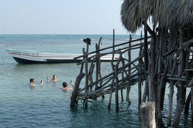 Private Appleton Estate Rum and Pelican Bar Tour from Montego Bay - Stop 2: Floyd’s Pelican Bar, a 10-Minute Boat Ride to the Sandbar