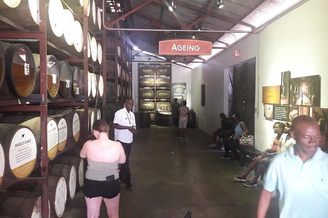 Private Appleton Estate Rum & YS Falls Tour from Montego Bay - Pickup, drive time, and staying comfortable on the long route