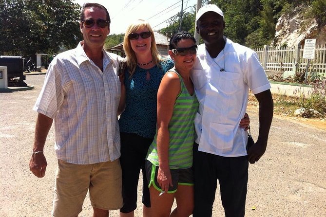 Private Authentic Down-to-Earth Half Day Tour in Montego Bay - Highlight Cafe orientation, then a flexible route into neighborhoods