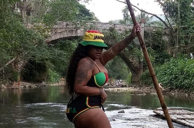 Private Bamboo Rafting Tour with Leg Massage and Hip-Strip - Limestone leg massage: the part people keep talking about