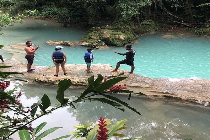 [PRIVATE] Blue Hole & Secret Falls Tour with Entrance Fees - Should you book it