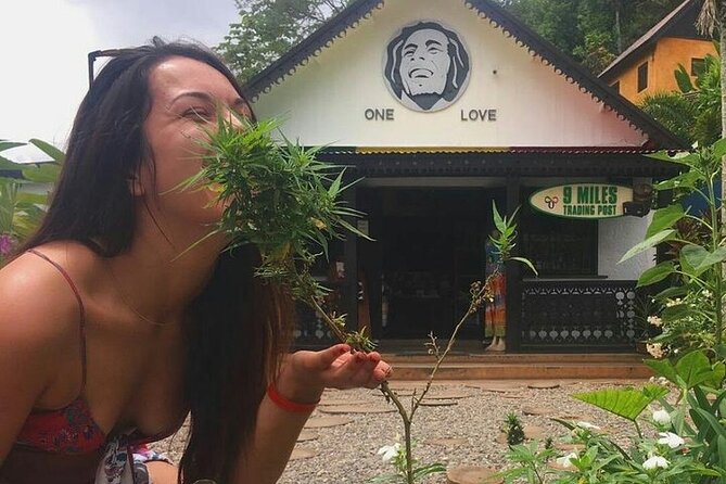 Private Bob Marley's Resting place, Dunn's River and shopping - Stop 1, Bob Marley Mausoleum: Reggae Roots Without the Rush