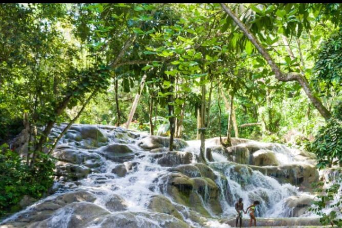 Private Dunn's River Falls and Tubing Tour From Ocho Rios - Key things I’d focus on before you book