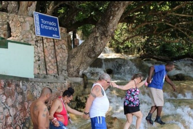 Private Dunn's River Falls and Tubing Tour From Ocho Rios - Private Dunns River Falls and Tubing from Ocho Rios, in plain terms