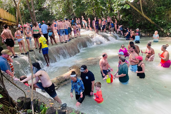 Private Dunn’s River Falls Experience + Blue Hole Secret falls - Weather and comfort: The small things that decide if you have fun