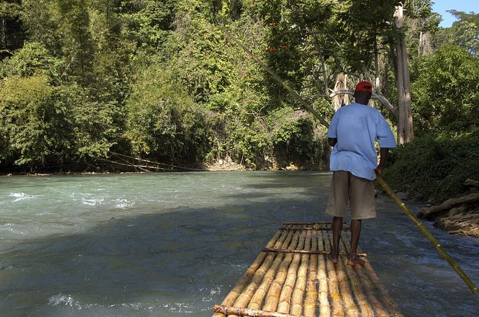 [PRIVATE]Dunn's River & Martha Brae Rafting - Entrance & Lunch - Lunch, cooler drinks, and why the guide quality matters