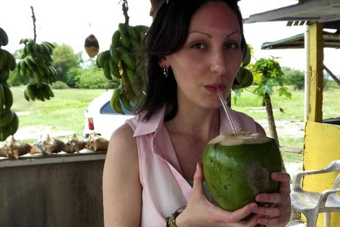 PRIVATE Food Tour of Local Jamaican Cuisine Montego Bay & Negril - Why a private Jamaican tasting beats eating by the resort